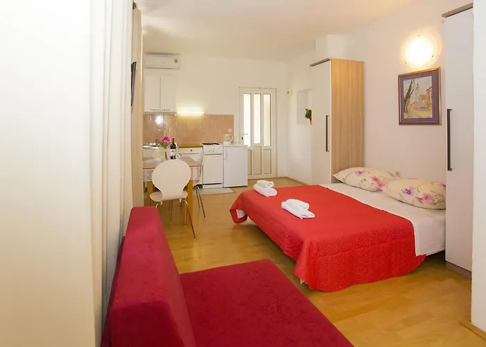 Blazevic Apartamento Makarska
