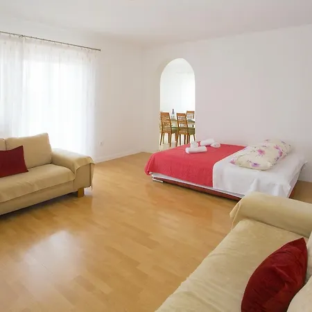 Blazevic Apartmán *